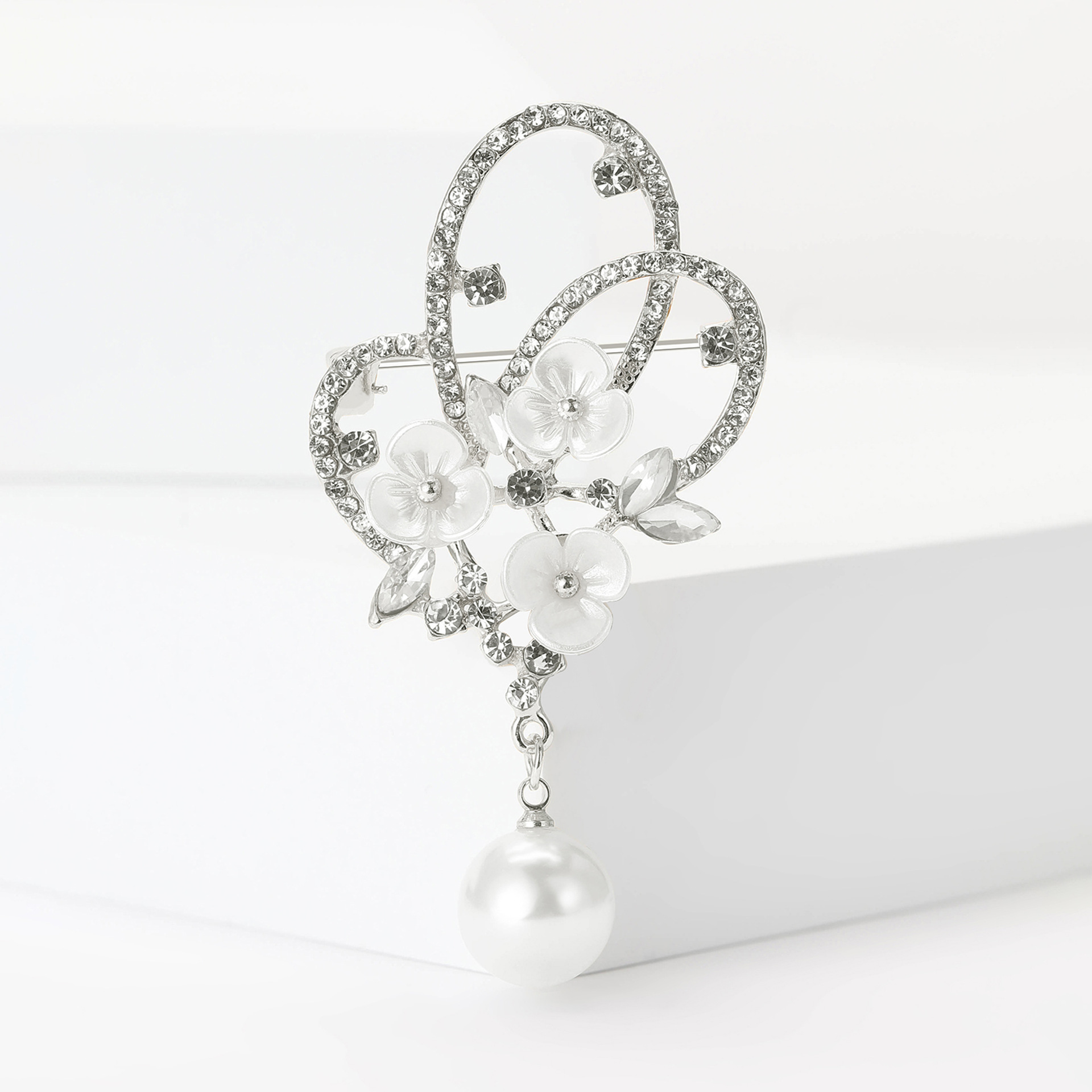 Women Accessories Bouquet - Gentle Elegant Plum Blossom Pearl Pendant