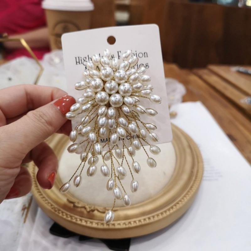 Vintage Elegant Pearl Flower B - Women Accessories Bouquet review and price