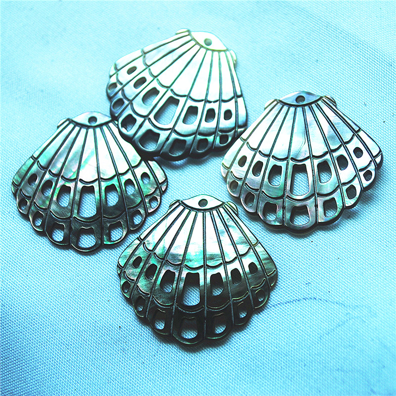 4PCS BLACK SHELL PENDANTS CARV - Women'S Accessories Nz review and price